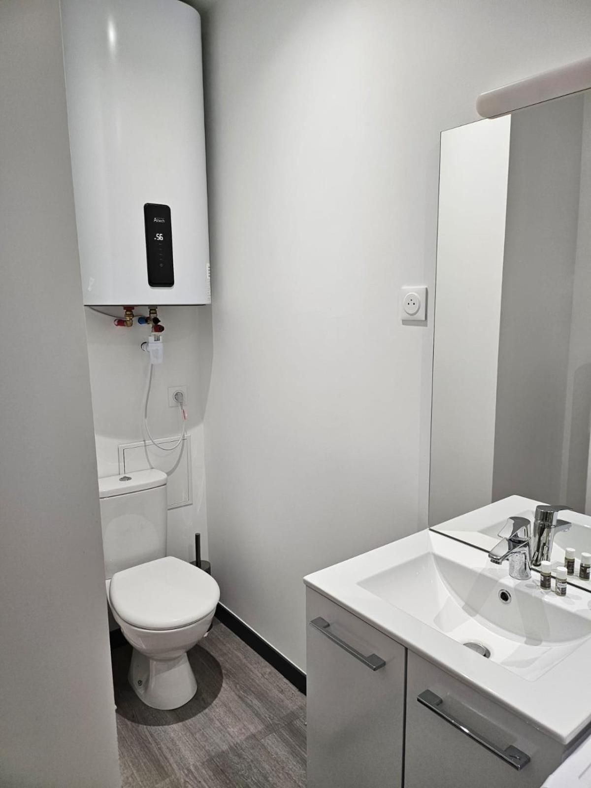 Nassau2 F1 Apartman Beauvais Kültér fotó