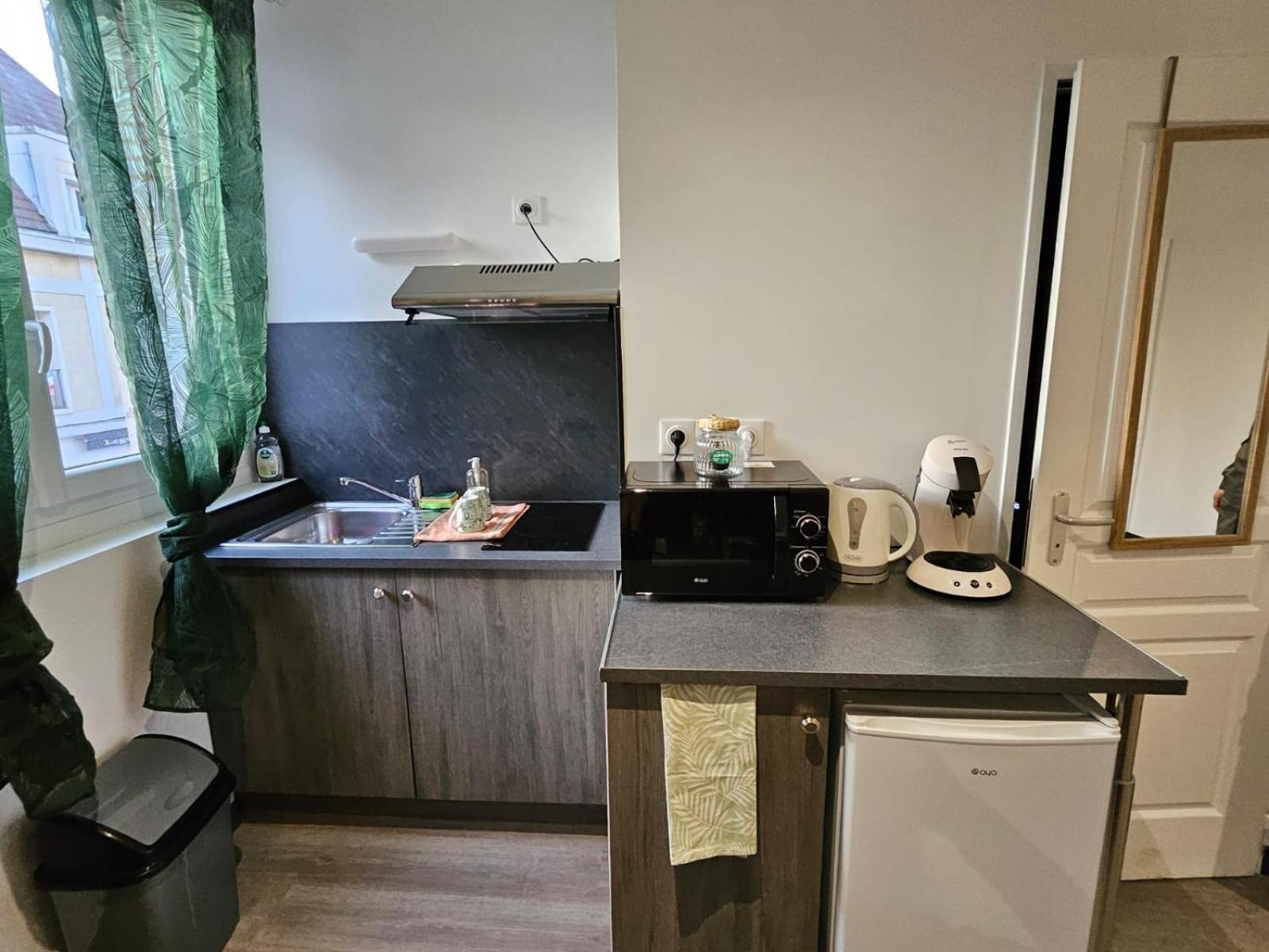 Nassau2 F1 Apartman Beauvais Kültér fotó